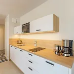 Bel Mare With Balcony By Renters מידזיזדרויה