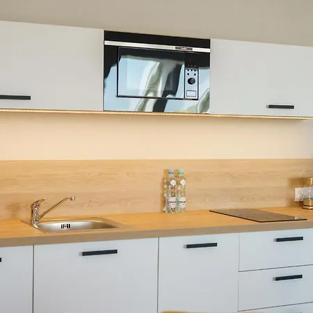 Bel Mare With Balcony By Renters מידזיזדרויה